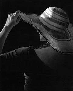 The Lady in the Hat