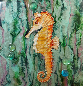 Seahorse with Tail Curled